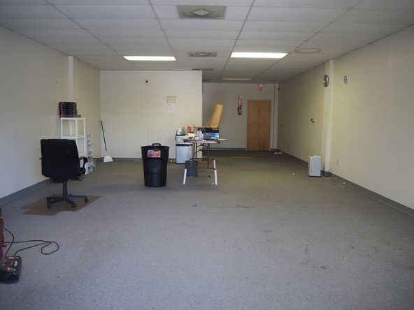 4051 N Saint Peters Pkwy, Saint Peters, MO 63304